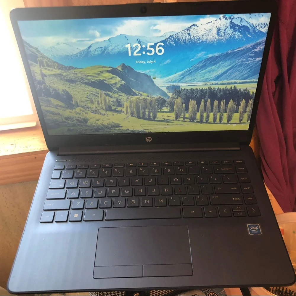 HP Black Slim Laptop with Thin Bezels and Matte Finish